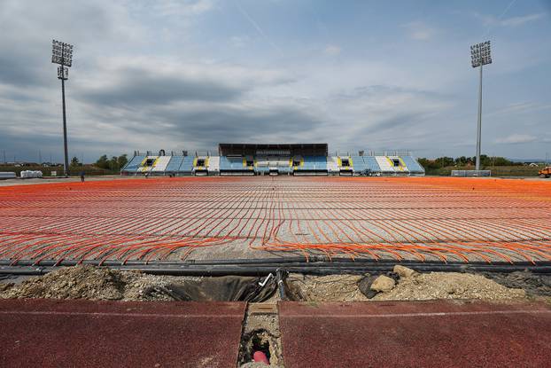 Radovi na Gradskom stadionu u Velikoj Gorici