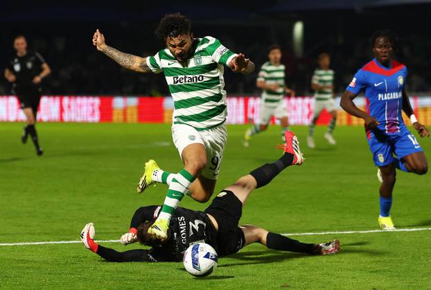 Primeira Liga - Alverca v Sporting CP