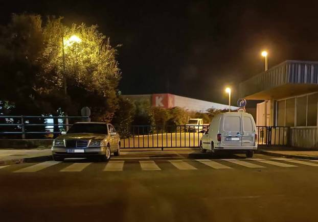 FOTO Bravo majstore, nije ti tu parking! Evo kako se parkira u Hrvatskoj, neke nije ni sram...