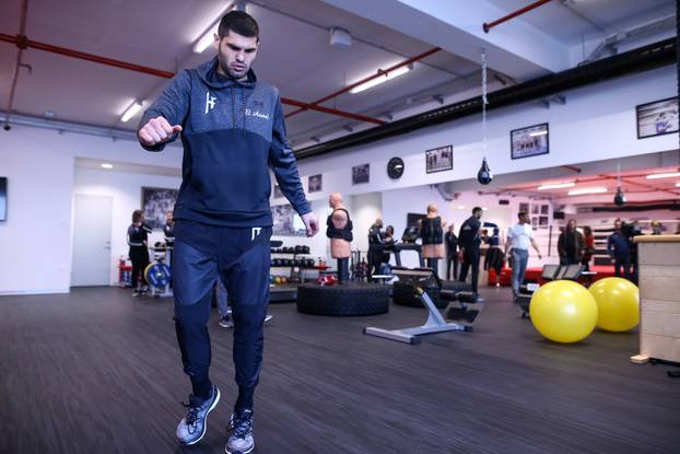 Zagreb: Otvoreni trening Filipa Hrgovića pred subotnju borbu protiv Ytalo Perea
