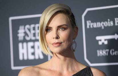 Charlize Theron traži dečka: 'Daj pokažite m**a i priđite mi'