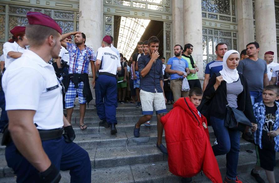 Izbjeglice: Štrajkat ćemo glađu ako nas ne puste na kolodvor