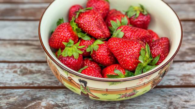 20 recepata s jagodama za mršavljenje, zdravlje i imunitet