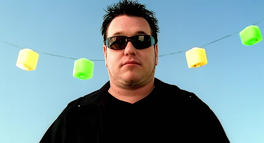 Preminuo je Steve Harwell, frontmen grupe Smash Mouth