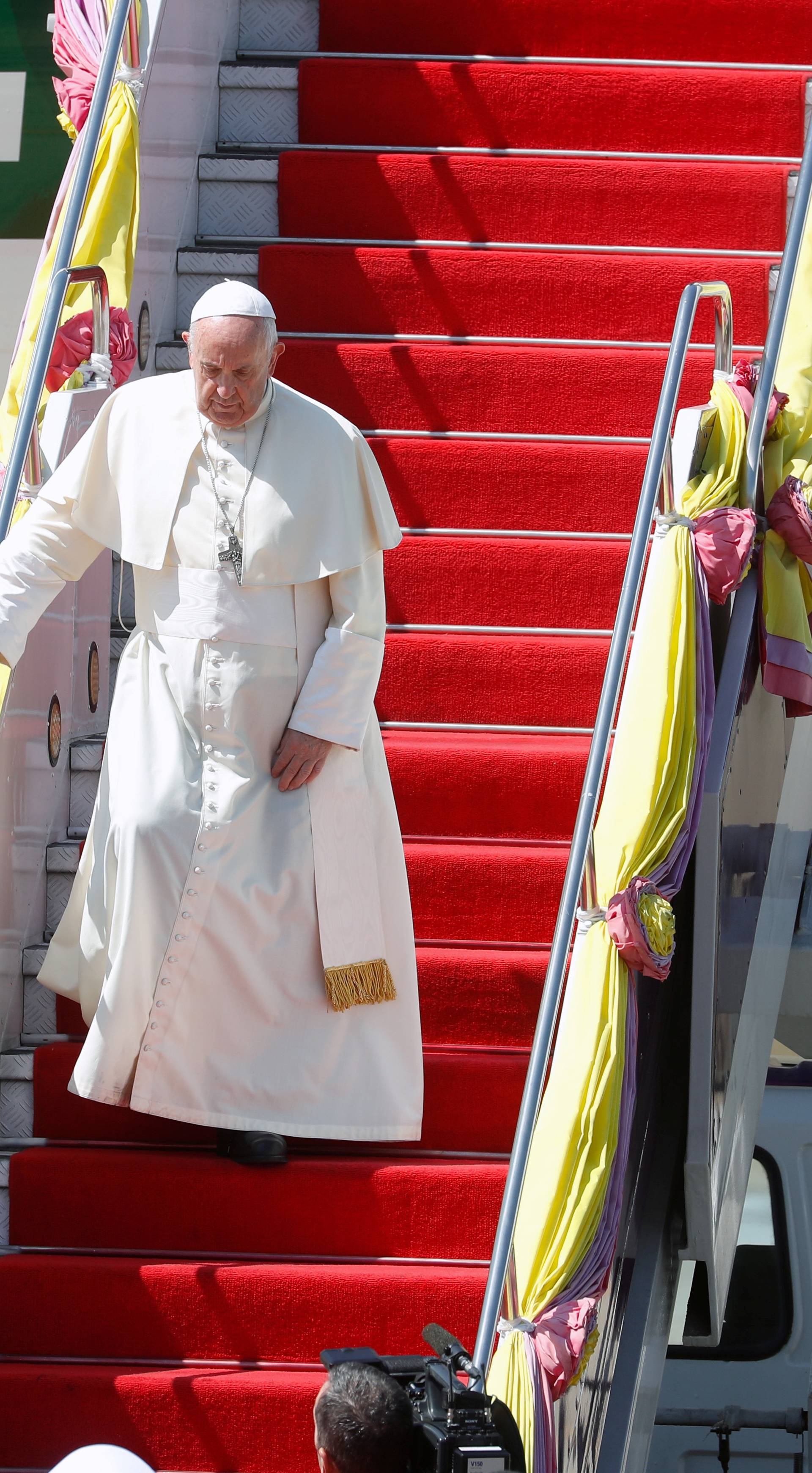 Papa stigao u Tajland na susret s odanom katoličkom manjinom