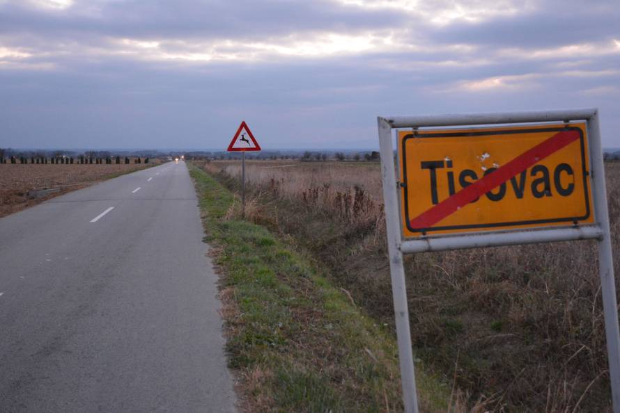 U nesreÄi kod Nove GradiÅ¡ke poginula majka Äetvero djece