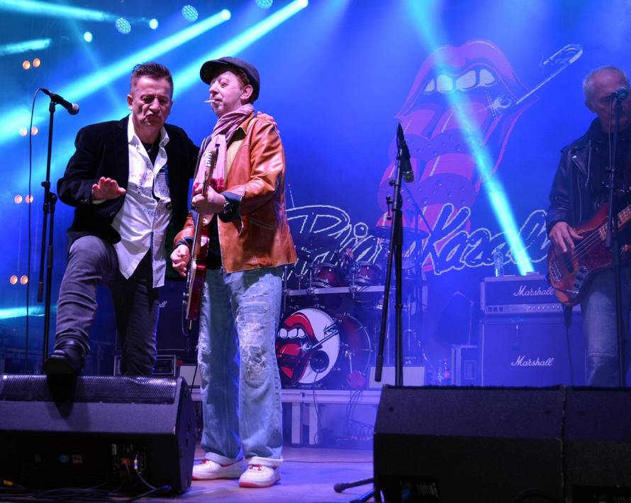 Bjelovar: Prljavci održali koncert pred mnogobrojnim obožavateljima za Dan grada