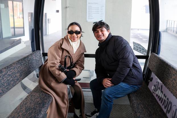 ZET je pripremio nezaboravno Valentinovo: Romantična vožnja žičarom za dvoje uz spektakularni pogled i šampanjac