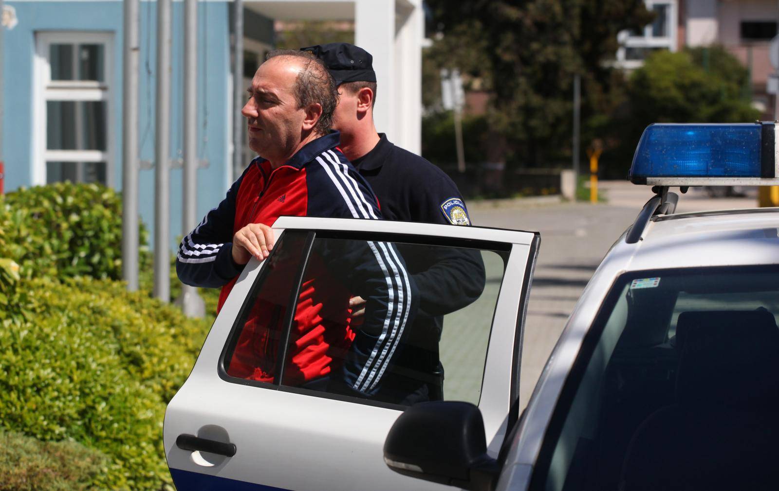 Grdović uhićen: Pijan vrludao Mercedesom s 2,33 promila pa postao rekorder ovog vikenda