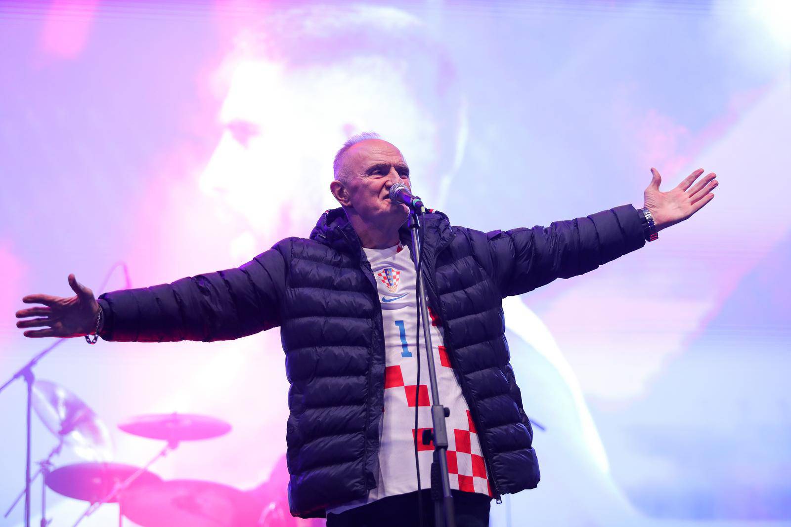 Zagreb: Fan zona kod stadiona u Maksimiru uz zabavni sadržaj uoči utakmice Hrvatska - Armenija