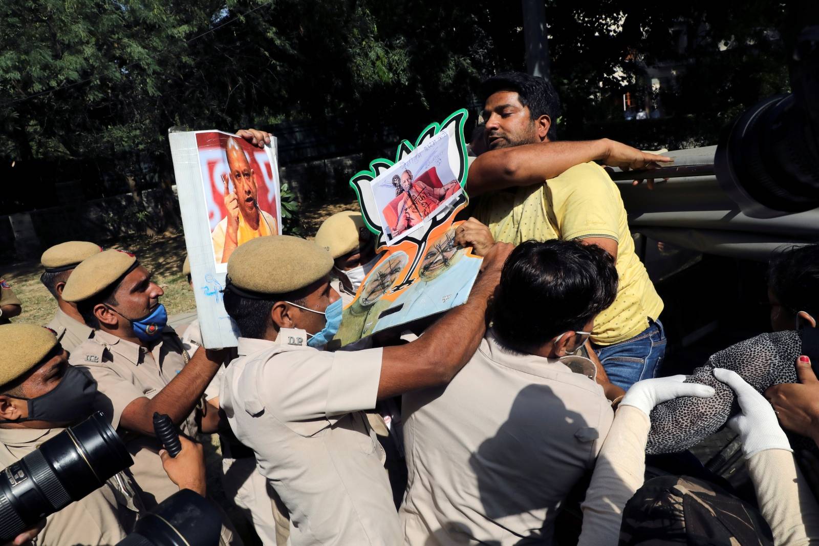 Protest after the death of a rape victim in New Delhi