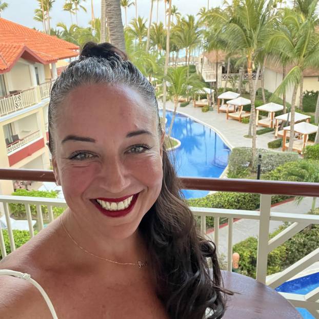 FOTO Simpatična Kanađanka Dottie iz 'Ljubav je na selu' bila je plavuša, evo kako joj je stajalo