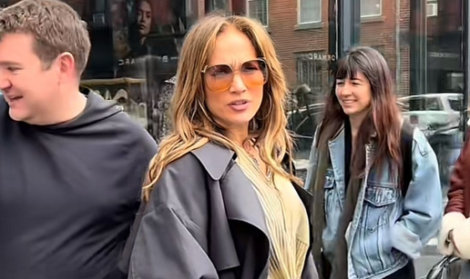 Mali, znaš li ti tko sam ja? J.Lo zaustavio Tiktoker i pitao je čime se bavi, ona ostala u šoku