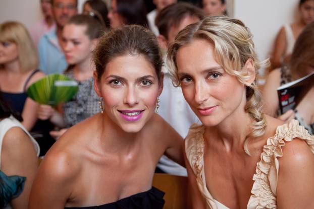 Dubrovnik: 19.1.1981. ro?ena glumica Jelena Per?in