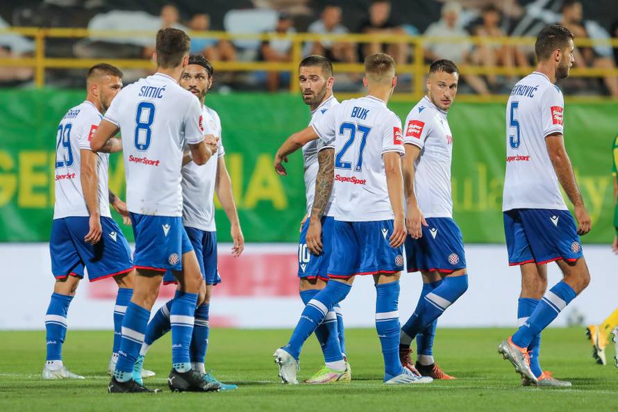Nogometaši Hajduka u posljednjoj su utakmici prvog kola nove sezone HNL-a pobijedili Istru 1961 sa 2:0 