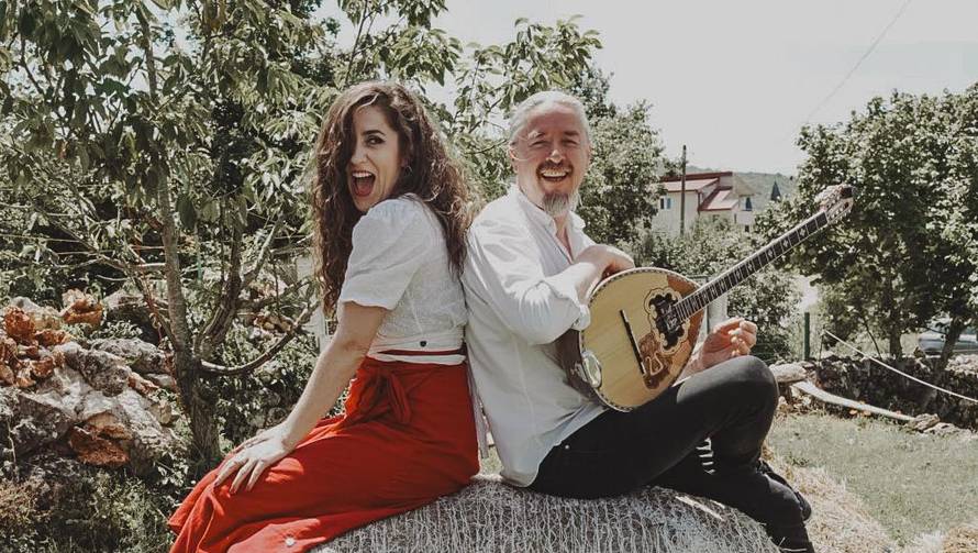 TransAcoustic stiže u Zagreb: Publiku su osvojili emotivnom obradom Gibonnijeva hita...