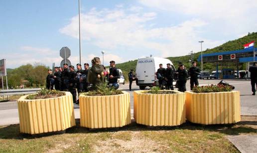 Podobnik opet organizira skup zbog žardinjera