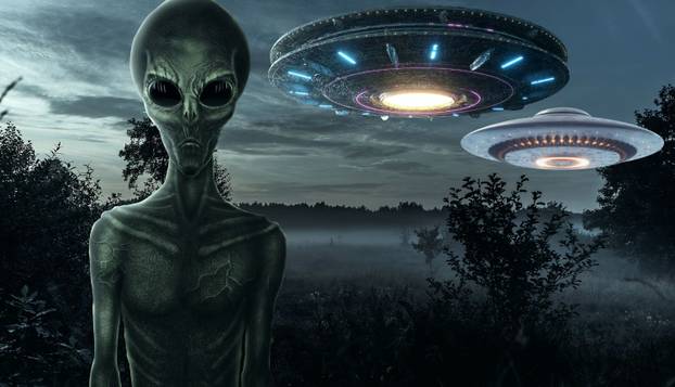 FOTO Tvrdi da je vremenski putnik iz 2582.: 'Svijet uranja u tamu, histerija i panika se šire'
