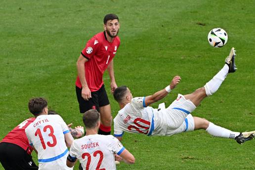 Gruzija - Češka 1-1: Nevjerojatna utakmica u Hamburgu! Gruzija promašila zicer u zadnjoj minuti