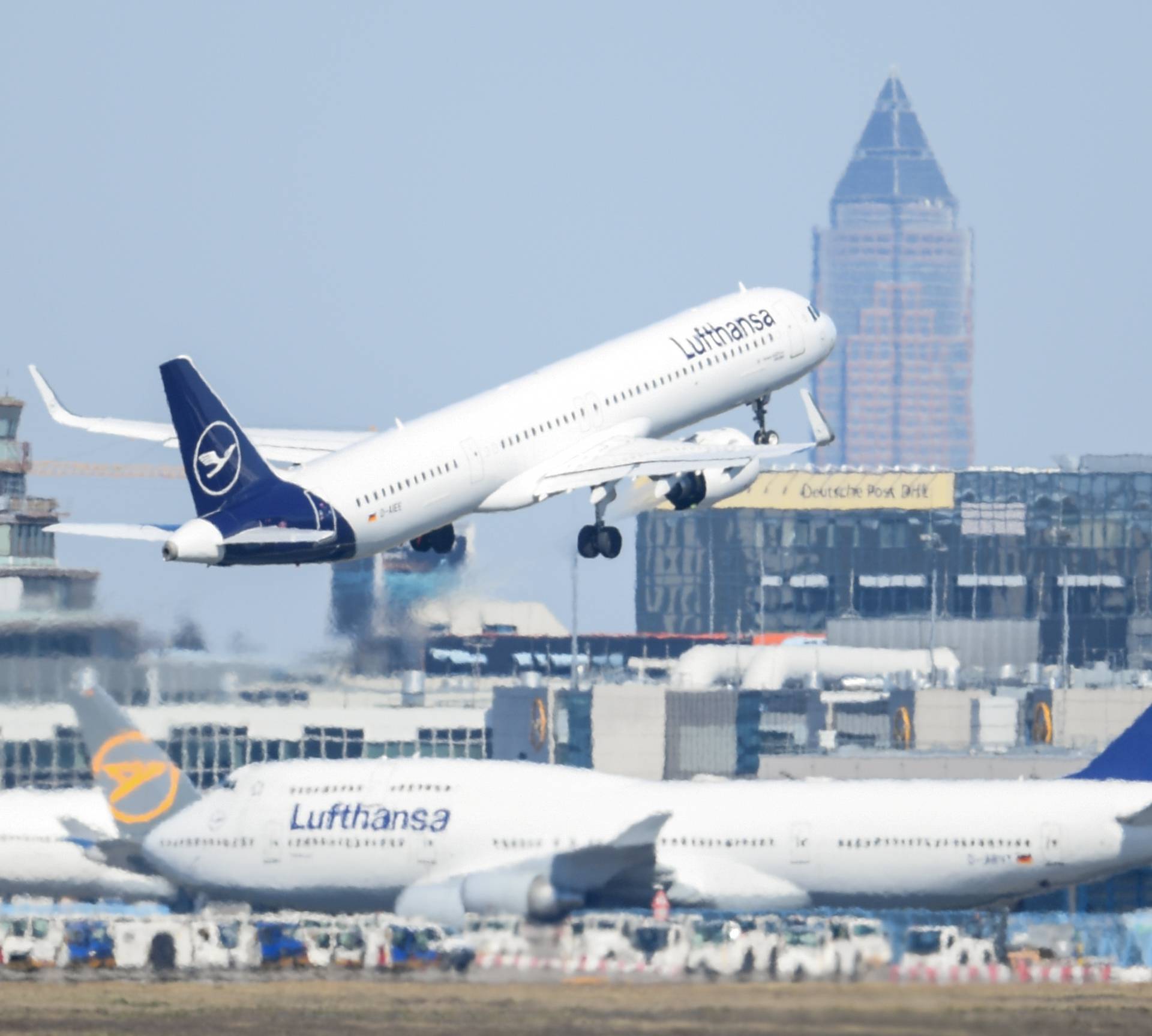 FILE PHOTO: The spread of the coronavirus disease (COVID-19) in Frankfurt