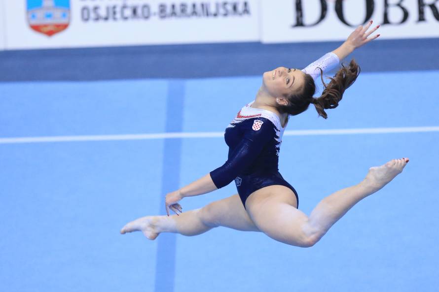 Đerek na korak do medalje na Svjetskom kupu, Srbić šesti