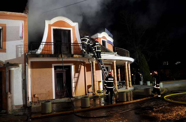 Što se to događa? U samo pet dana dva puta mu izgorio kafić