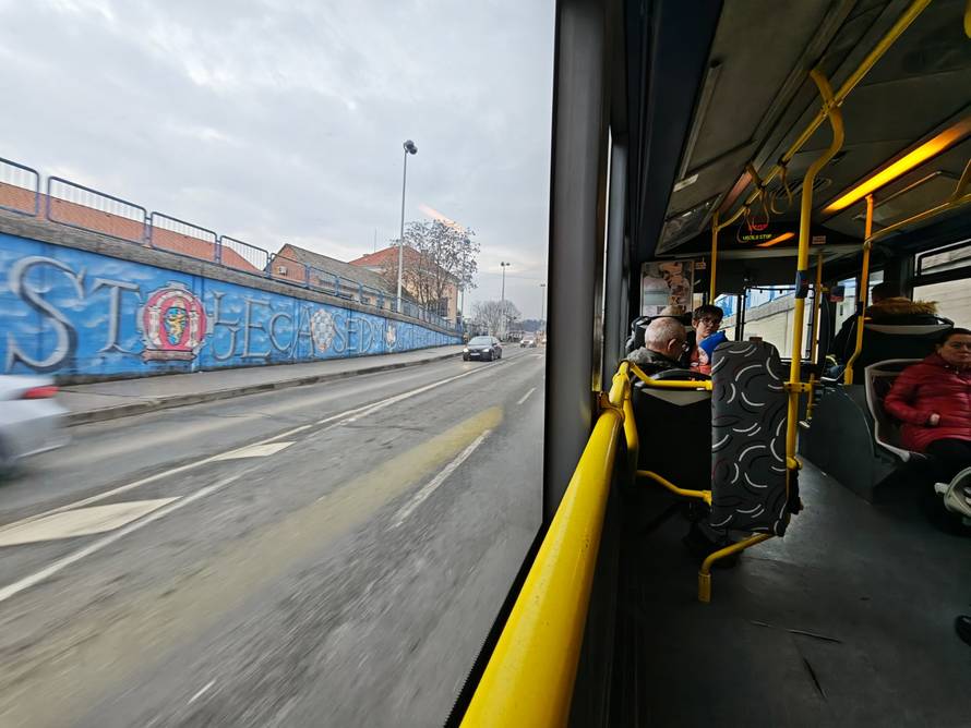 FOTO Isprobali smo Xiaomi 17 Ultra: Fotić koji želi biti telefon