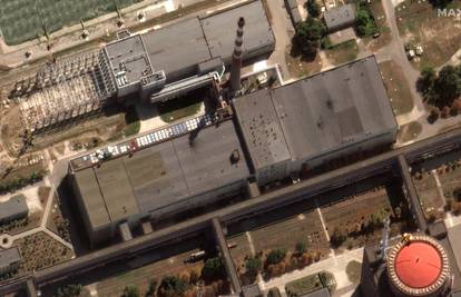 Satelitske snimke otkrile rupe na krovu nuklearke Zaporožje