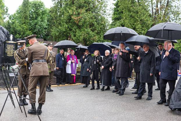 Zagreb: Komemoracija za žrtve Bleiburške tragedije na groblju Mirogoj