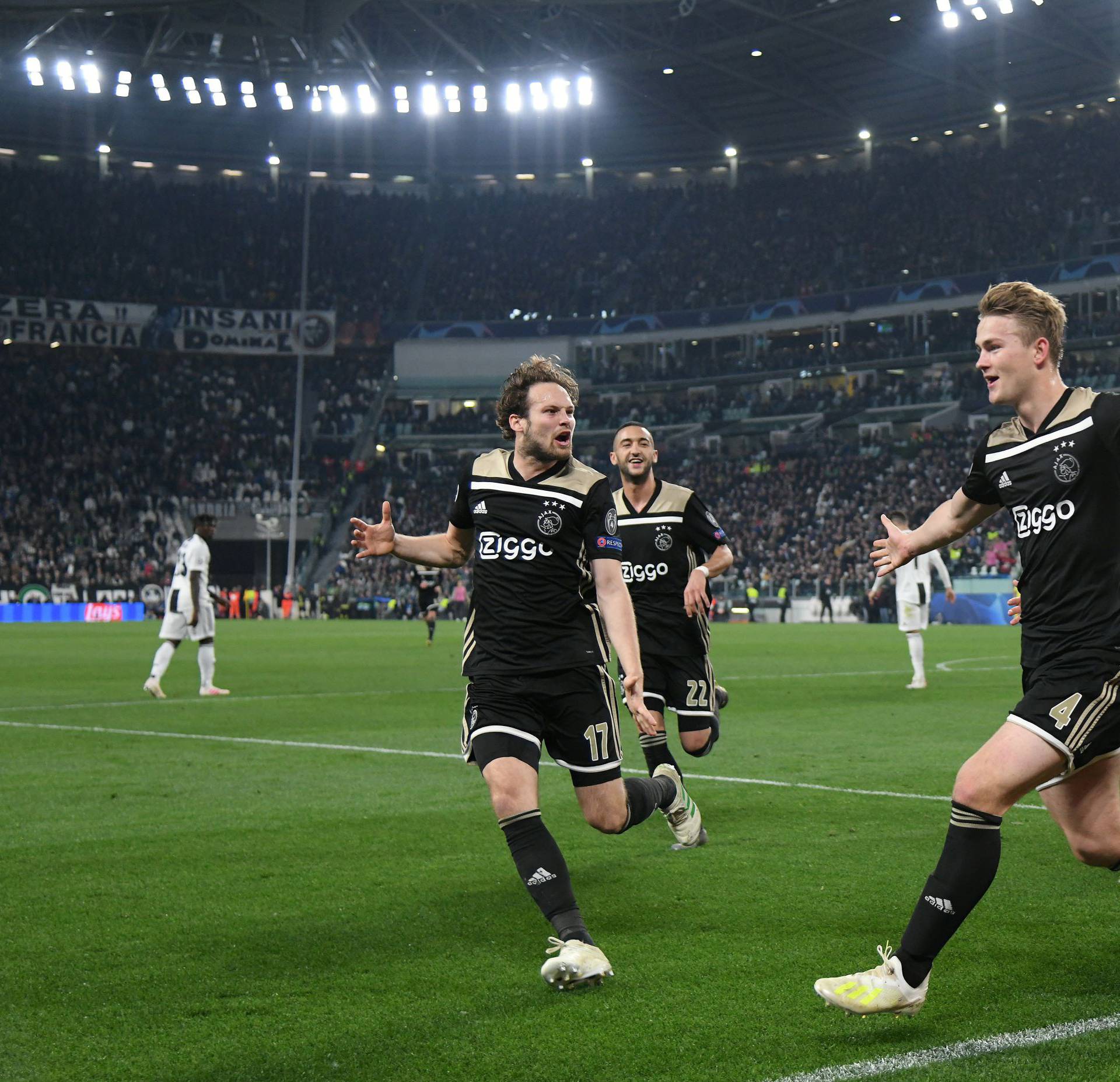 Kraj Ajaxove bajke! Golom u 96. minuti Spursi ušli u finale!