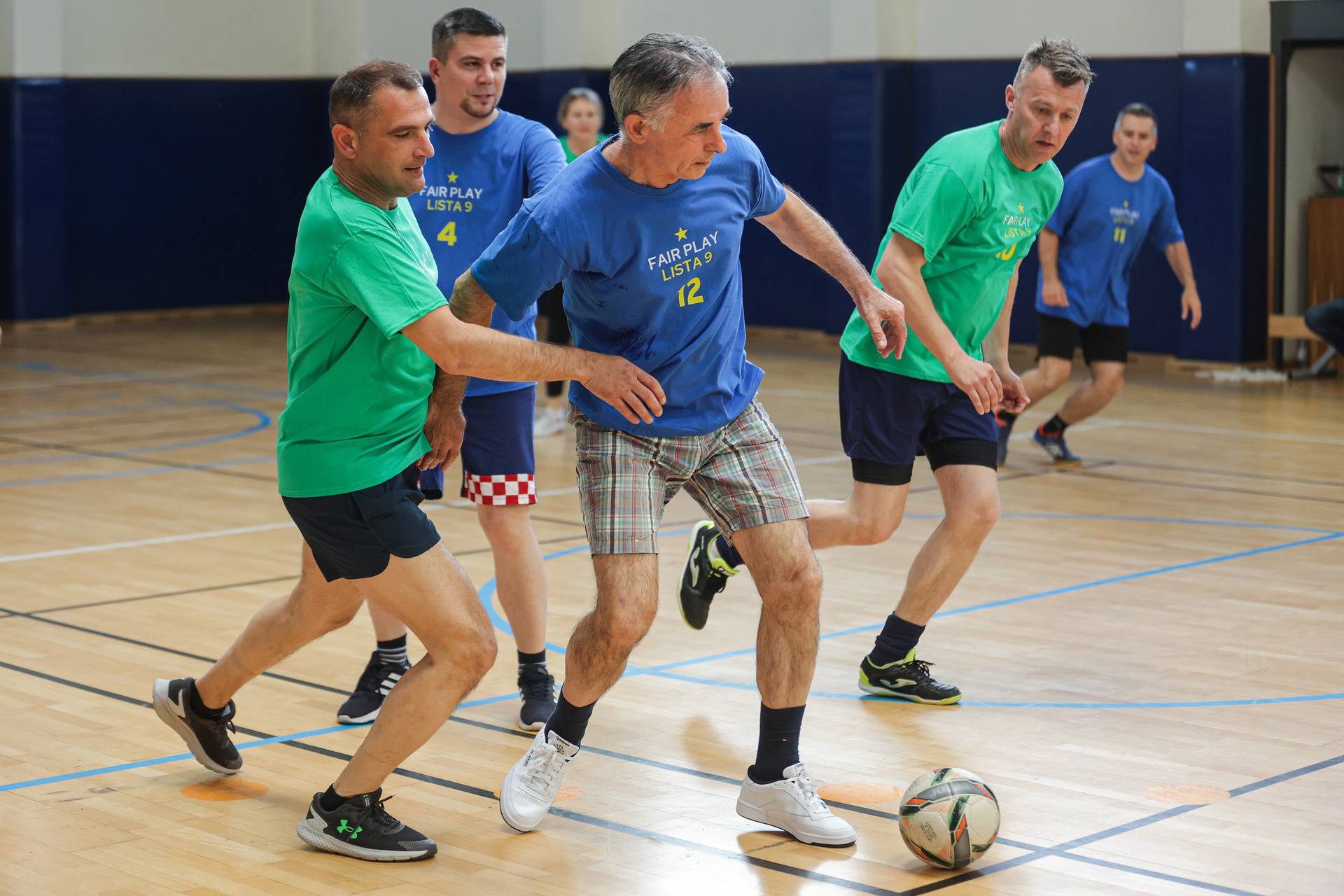 Zagreb: Pupovac kontra Flege, nogometno – fudbalska utakmica Fair play liste br. 9 za EU parlament