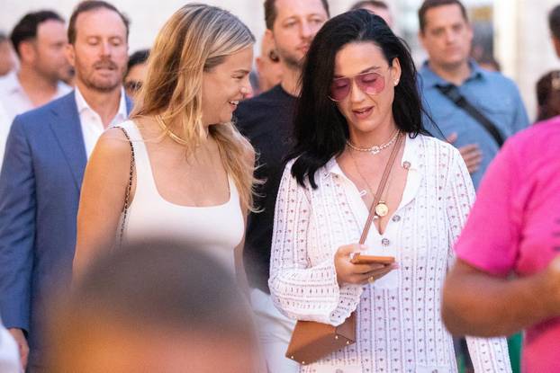 ARHIVA - 2023. Katy Perry i Orlando Bloom prošetali Stradunom