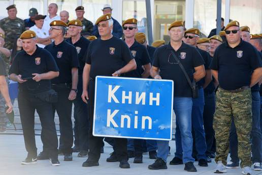 FOTOGALERIJA: Hrvatska slavi Oluju! Pogledajte tko je sve bio na velikoj 30. obljetnici u Kninu