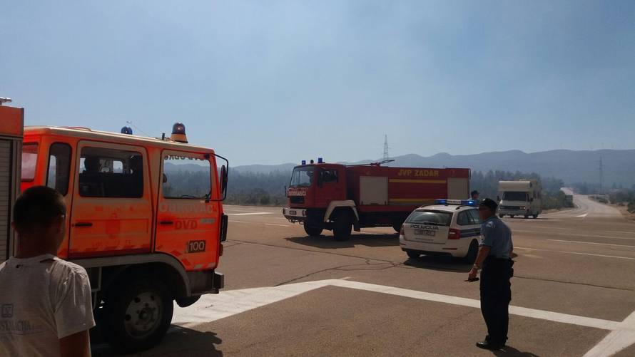 'Obranili smo kuće. Situacija je puno bolja, vjetar je oslabio...'