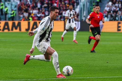 UŽIVO Strani transferi: Vlahović ostaje u Juventusu zbog novca? Como ponovno ruši rekord...