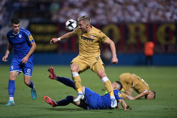 Hajduk je u 3. kolu SuperSport HNL-a na gostovanju svladao Vara&zcaron;din 2:0