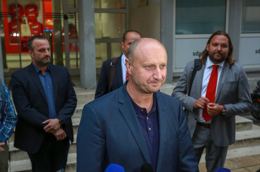 Komisija SDP-a potvrdila je suspenziju pobunjene četvorke