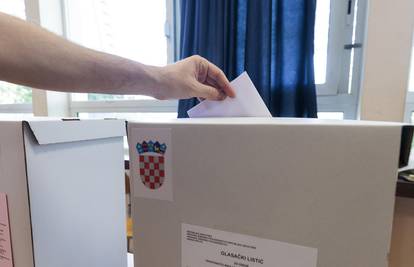 Prijavljeno 7 slučajeva kršenja izborne šutnje na izborima u Splitu: 'Sve je počelo još jučer'