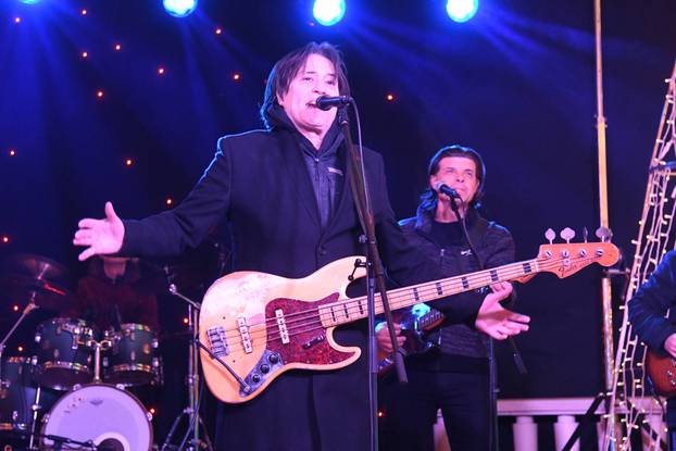 Bjelovar: Vlado Klember nastupio na dočeku Nove Godine