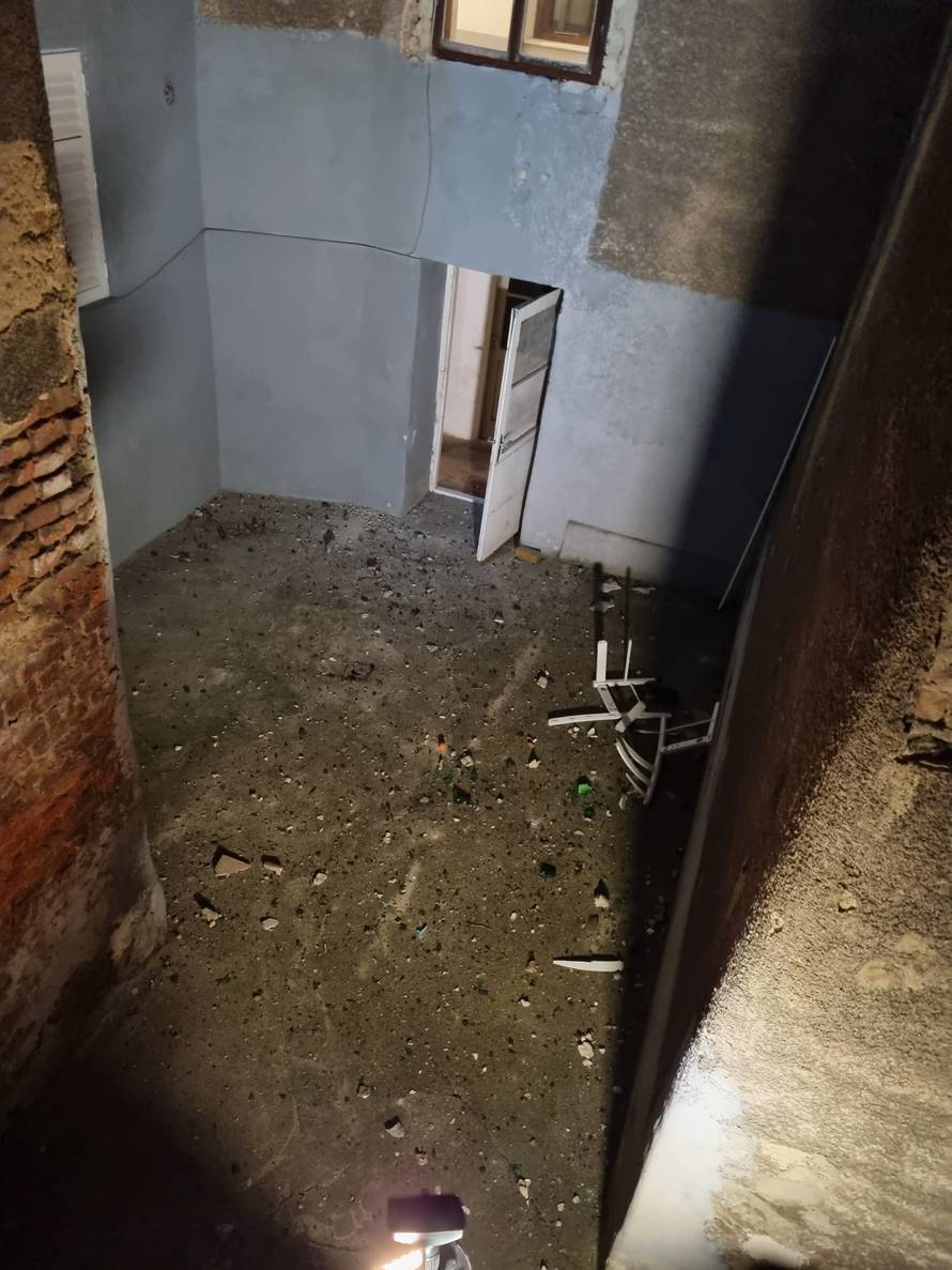 Pao balkon u Zagrebu, čovjek ozlijeđen. Stanarka: 'Pa vidite u kakvom je stanju zgrada...'