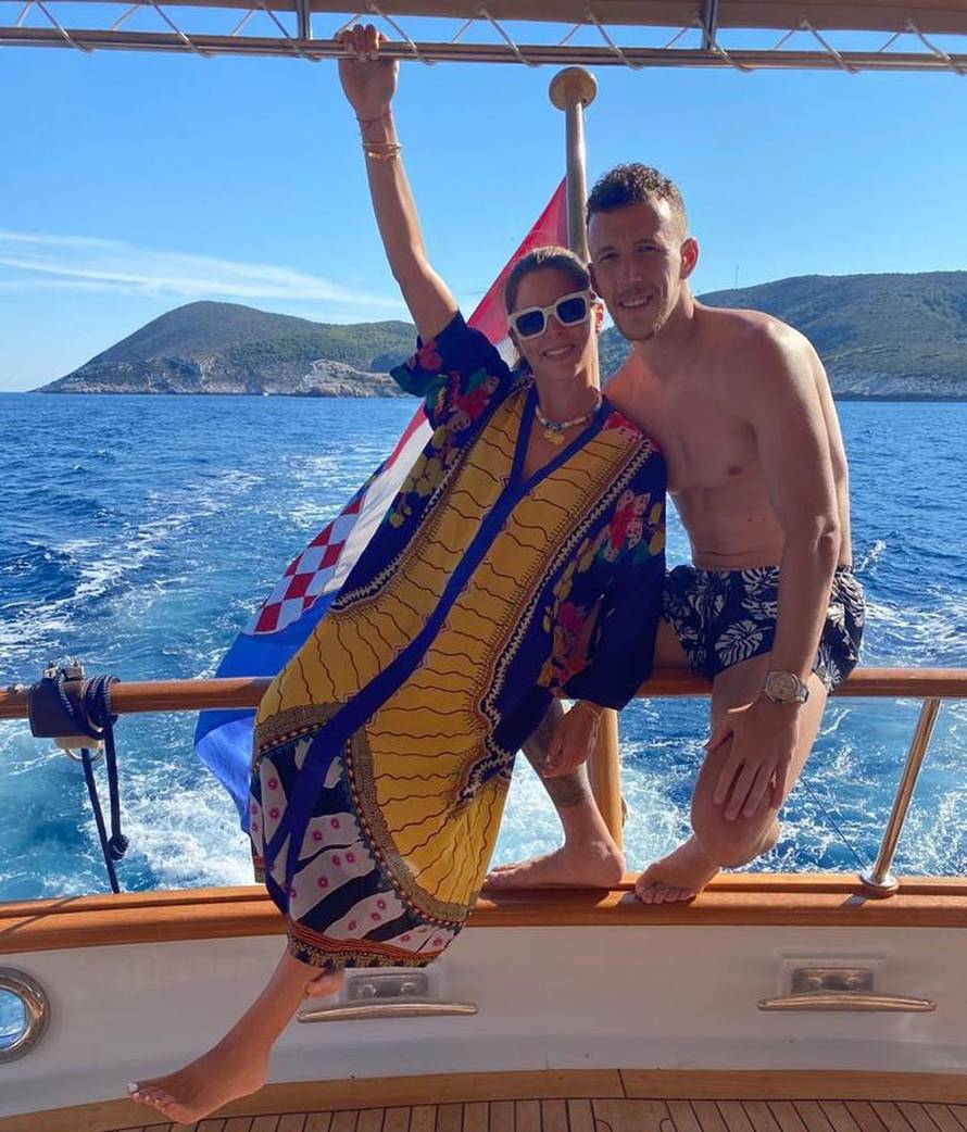 U tajnosti: Ivan Perišić i Josipa imali crkveno vjenčanje na Šolti
