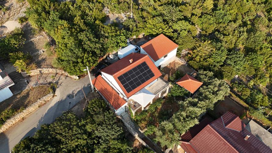 Koliko stvarno možete uštedjeti ugradnjom solarne elektrane?
