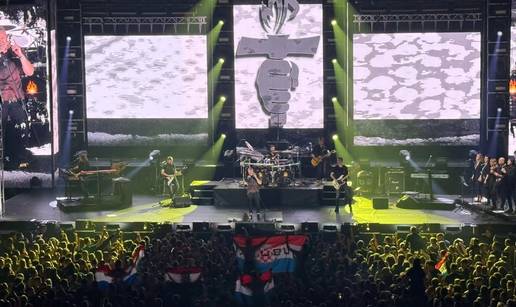 FOTO Evo kako je bilo na prvom koncertu Thompsona u Zadru