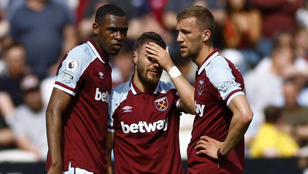 Premier League - West Ham United v Burnley