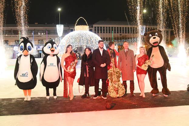 Varaždin: Svečano otvorenje Ice Wonderland ledenog parka