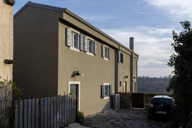 Kuća Ivane i Mile Kekina u Momjanu u blizini Buja