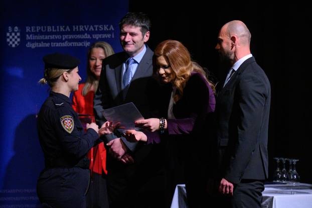 Zagreb: Svečana prisega vježbenika za službenike pravosudne policije