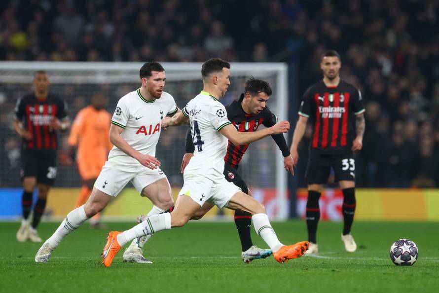 Champions League - Round of 16 - Second Leg - Tottenham Hotspur v AC Milan