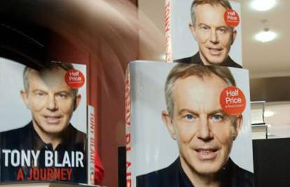 Tony Blair je konkurent za nagradu za najlošiji opis seksa 