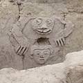 Peruanski arheolozi su pronašli drevni reljef star 3.800 godina